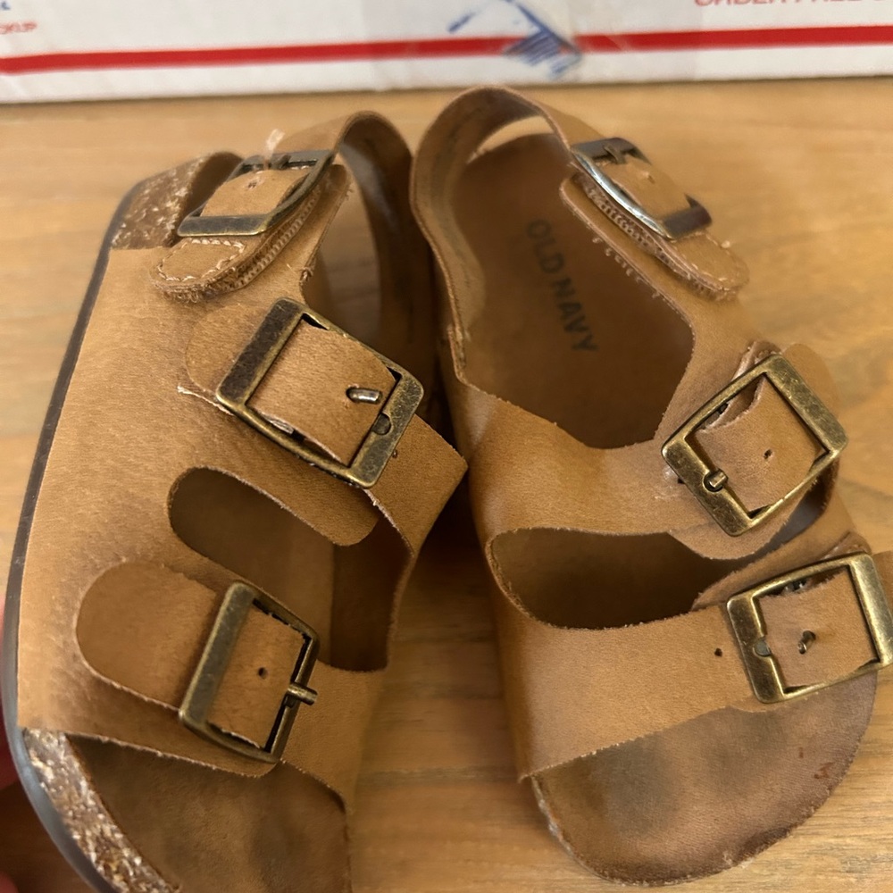 Old Navy Tan Kids Sandals with Buckles
